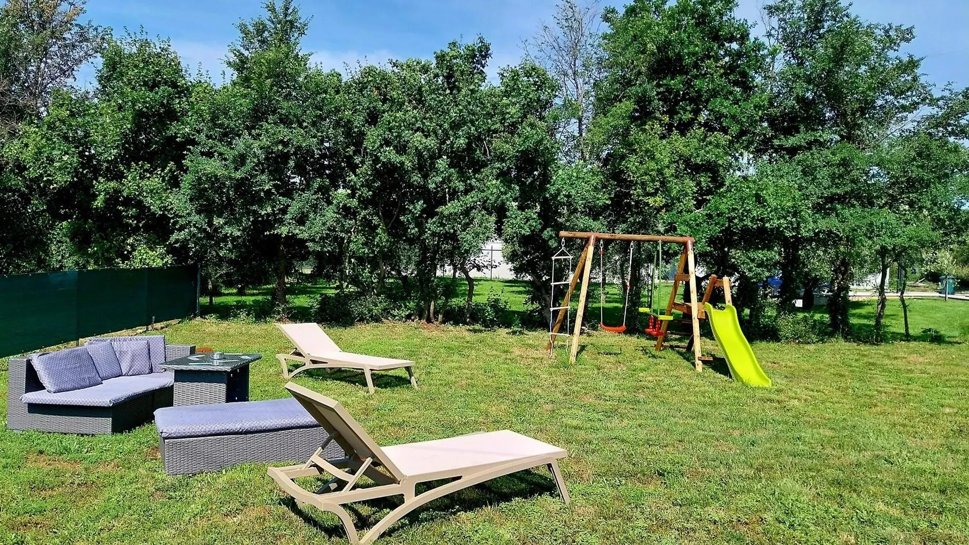 Hacienda Matea Mit Whirlpool, Pool Und Grill Villa Pula Holiday home